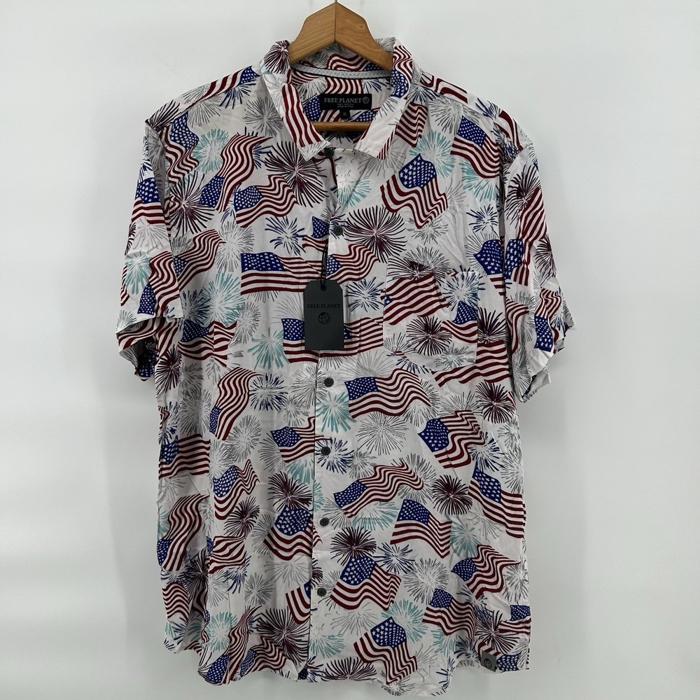 Free Planet Shirt XL American Flag Fireworks‎ Short Sleeve Viscose Patriotic NWT